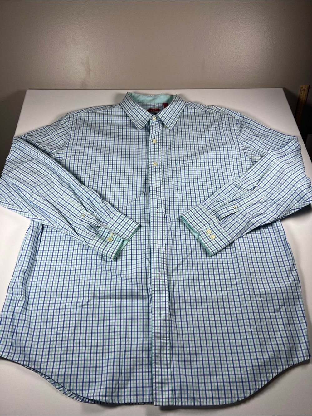Izod Light Blue and White Checked Cotton Button-Down Shirt